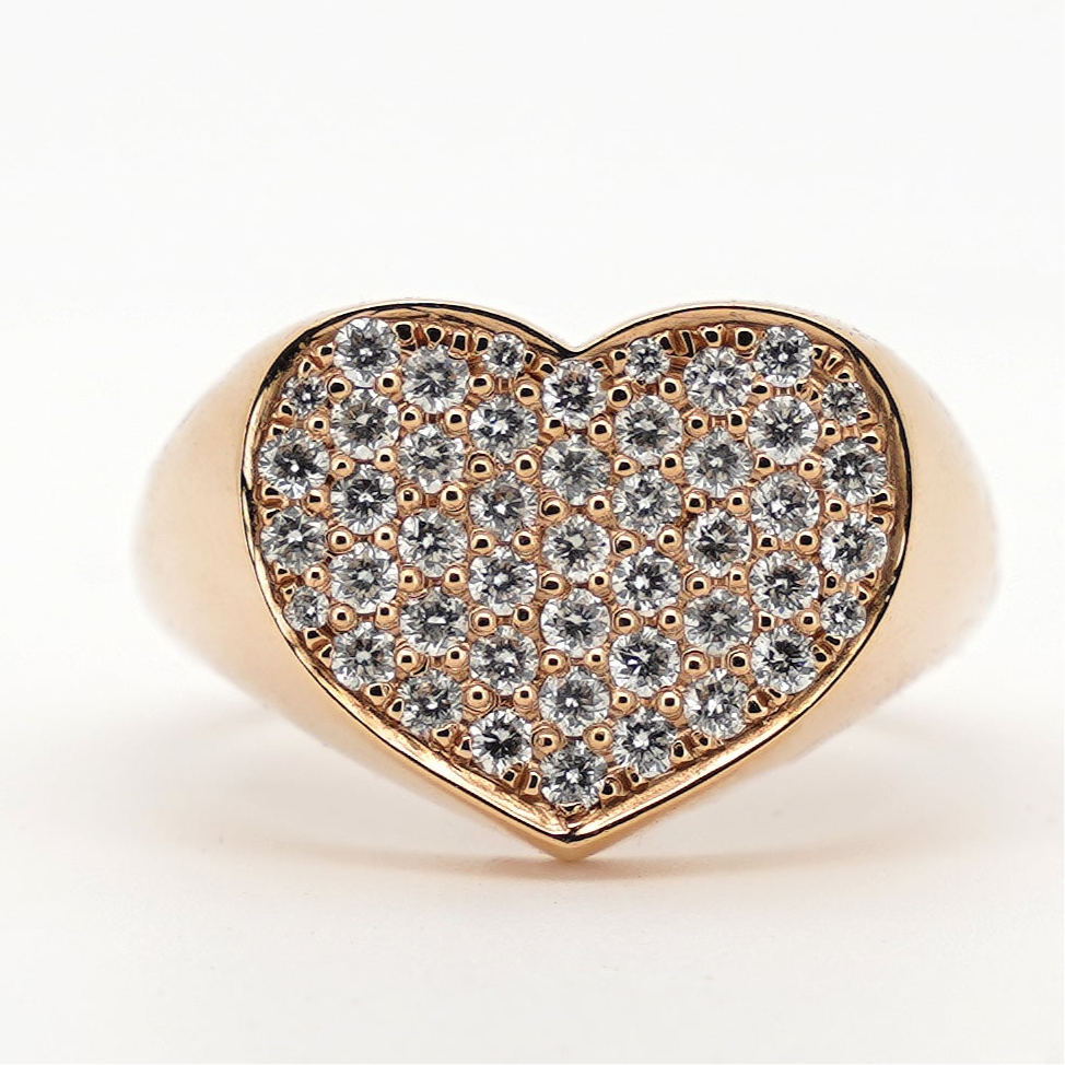 Anello a cuore