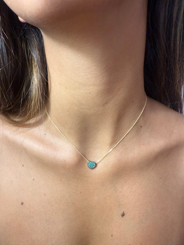 collana con cuore di smeraldi