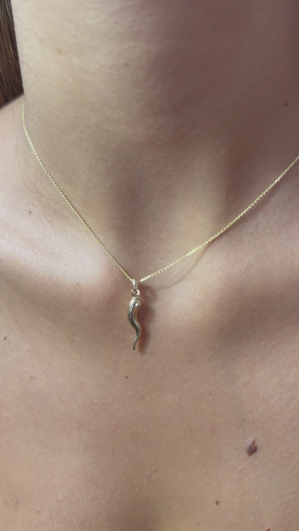 Collana con corno