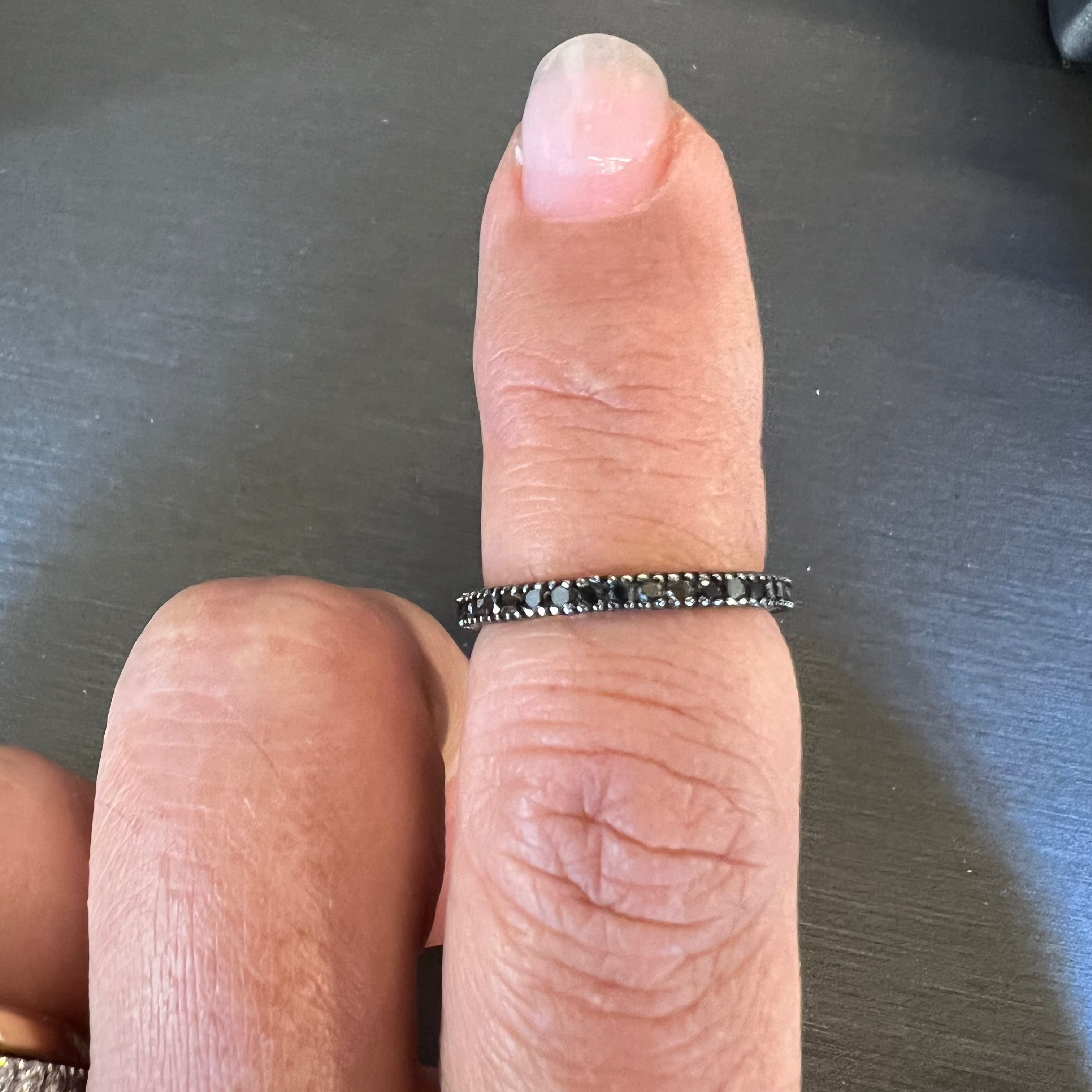 Fedina oro bianco con brillanti neri misura piccola